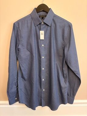 NWT Banana Republic Men's Blue Micro-Pattern Dress Shirt